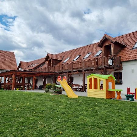 Penzion U Farmáře Chotoviny Kültér fotó