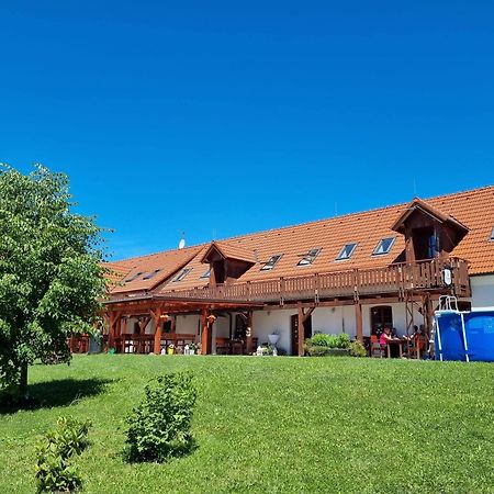 Penzion U Farmáře Chotoviny Kültér fotó