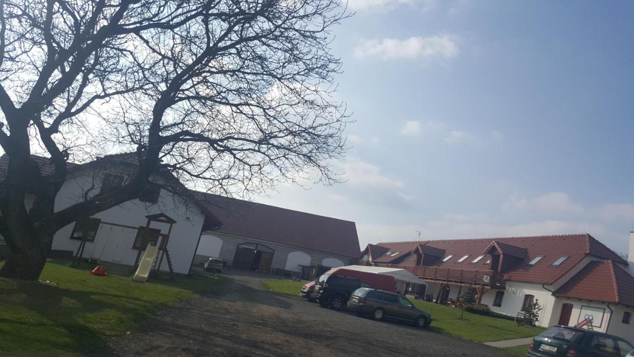Penzion U Farmáře Chotoviny Kültér fotó